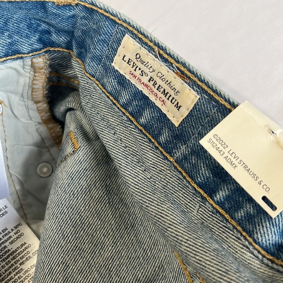 Levi’s 501 Premium Cut off Jean Shorts Fault Line Size 29 - Picture 7 of 9